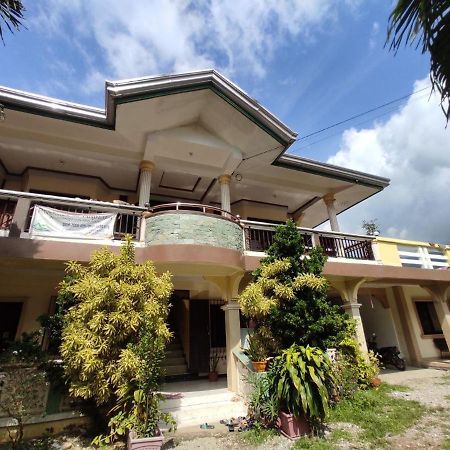 Riverside At Aninuan Accommodation And Food Puerto Galera Ngoại thất bức ảnh
