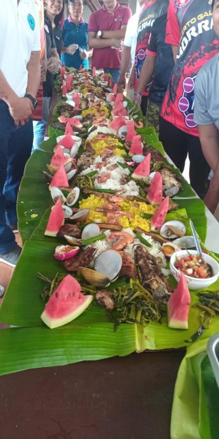 Riverside At Aninuan Accommodation And Food Puerto Galera Ngoại thất bức ảnh