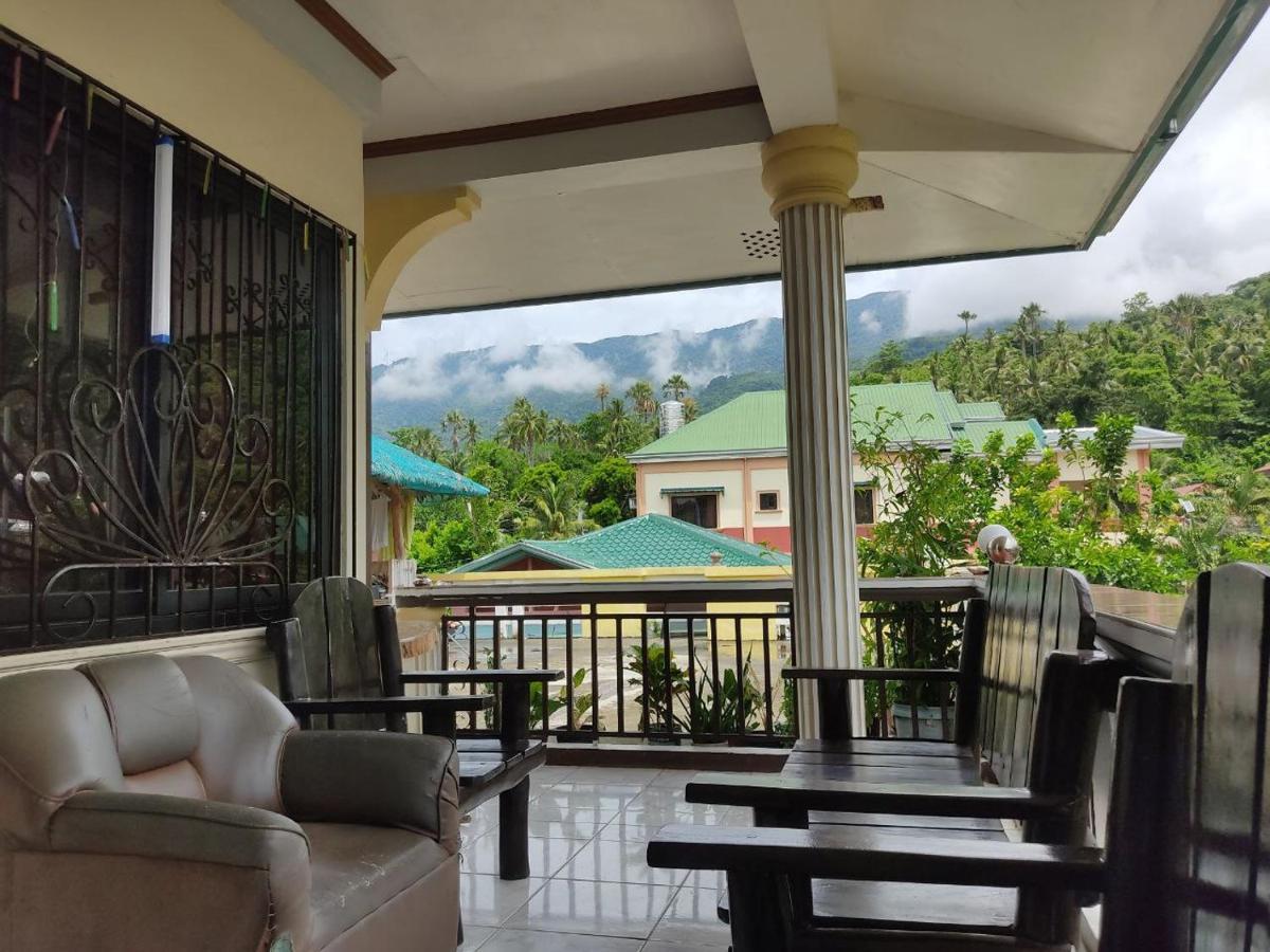 Riverside At Aninuan Accommodation And Food Puerto Galera Ngoại thất bức ảnh