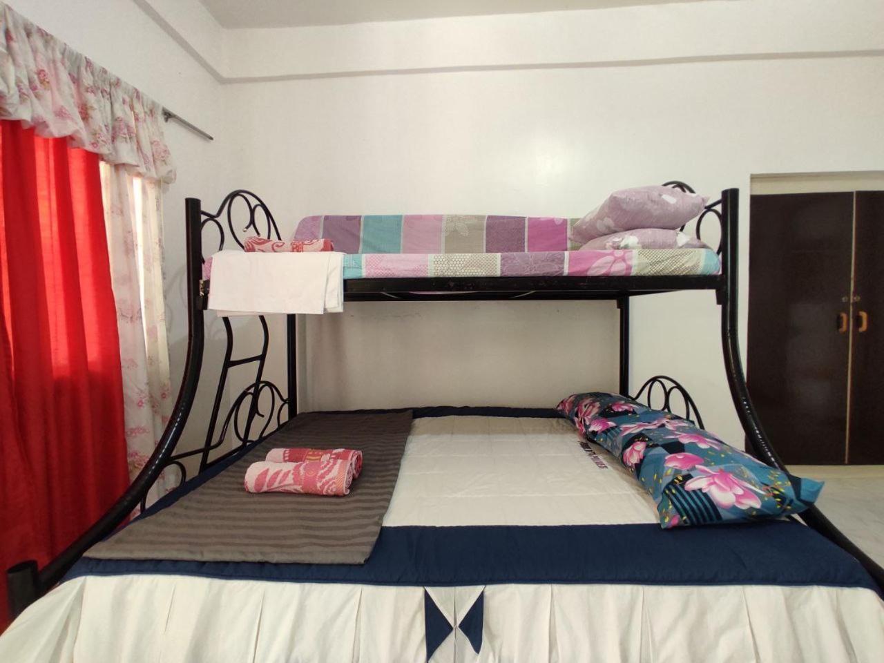 Riverside At Aninuan Accommodation And Food Puerto Galera Ngoại thất bức ảnh
