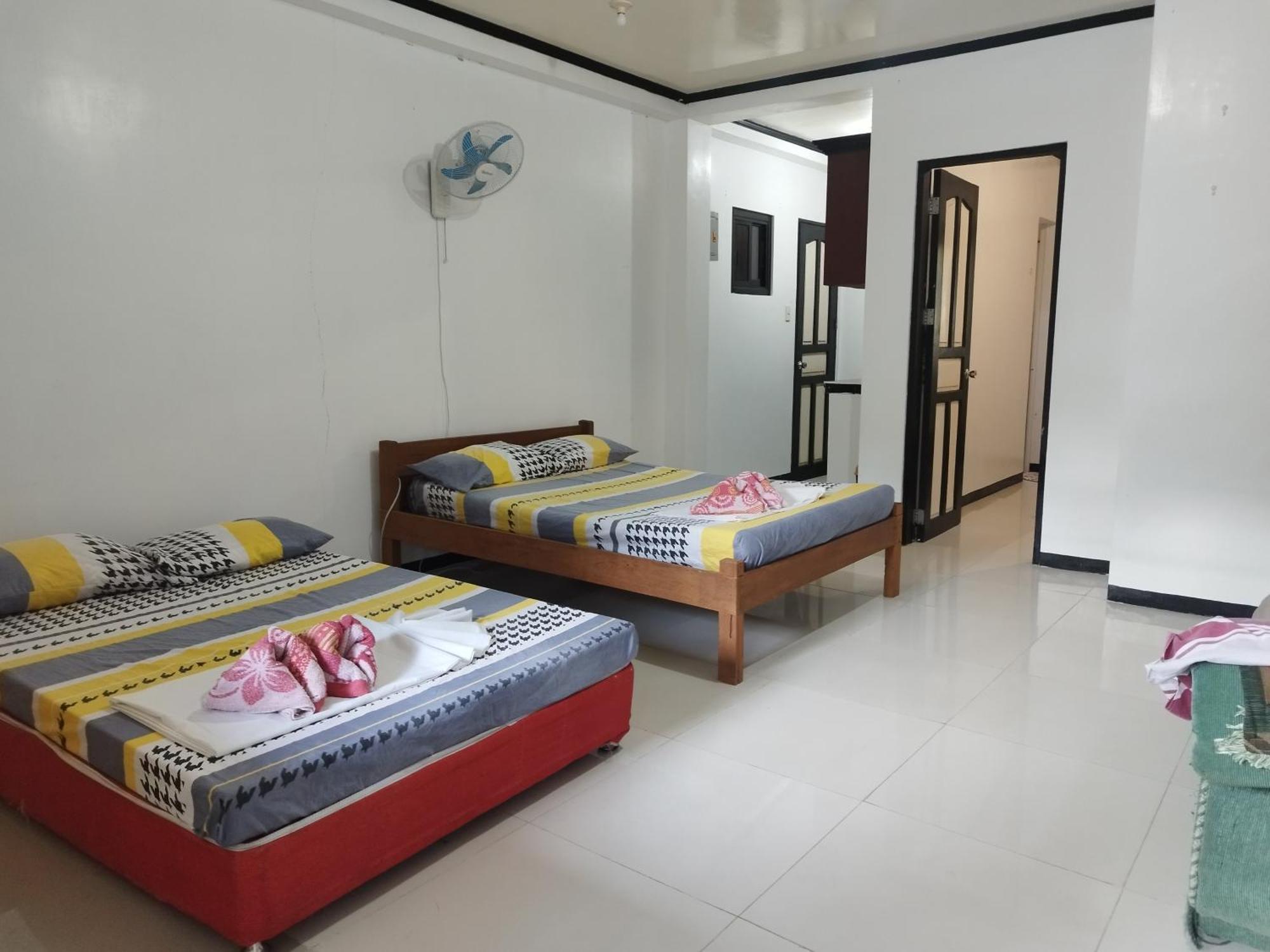 Riverside At Aninuan Accommodation And Food Puerto Galera Ngoại thất bức ảnh