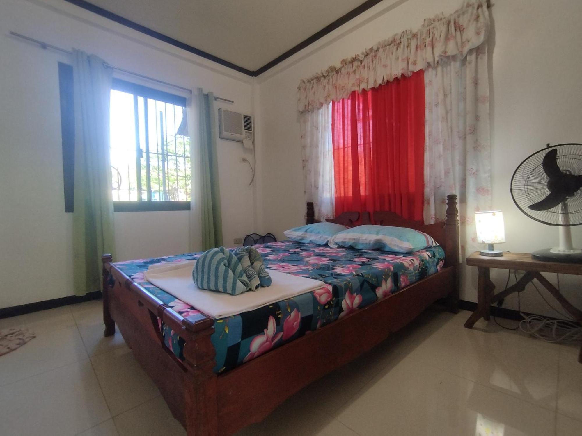 Riverside At Aninuan Accommodation And Food Puerto Galera Ngoại thất bức ảnh